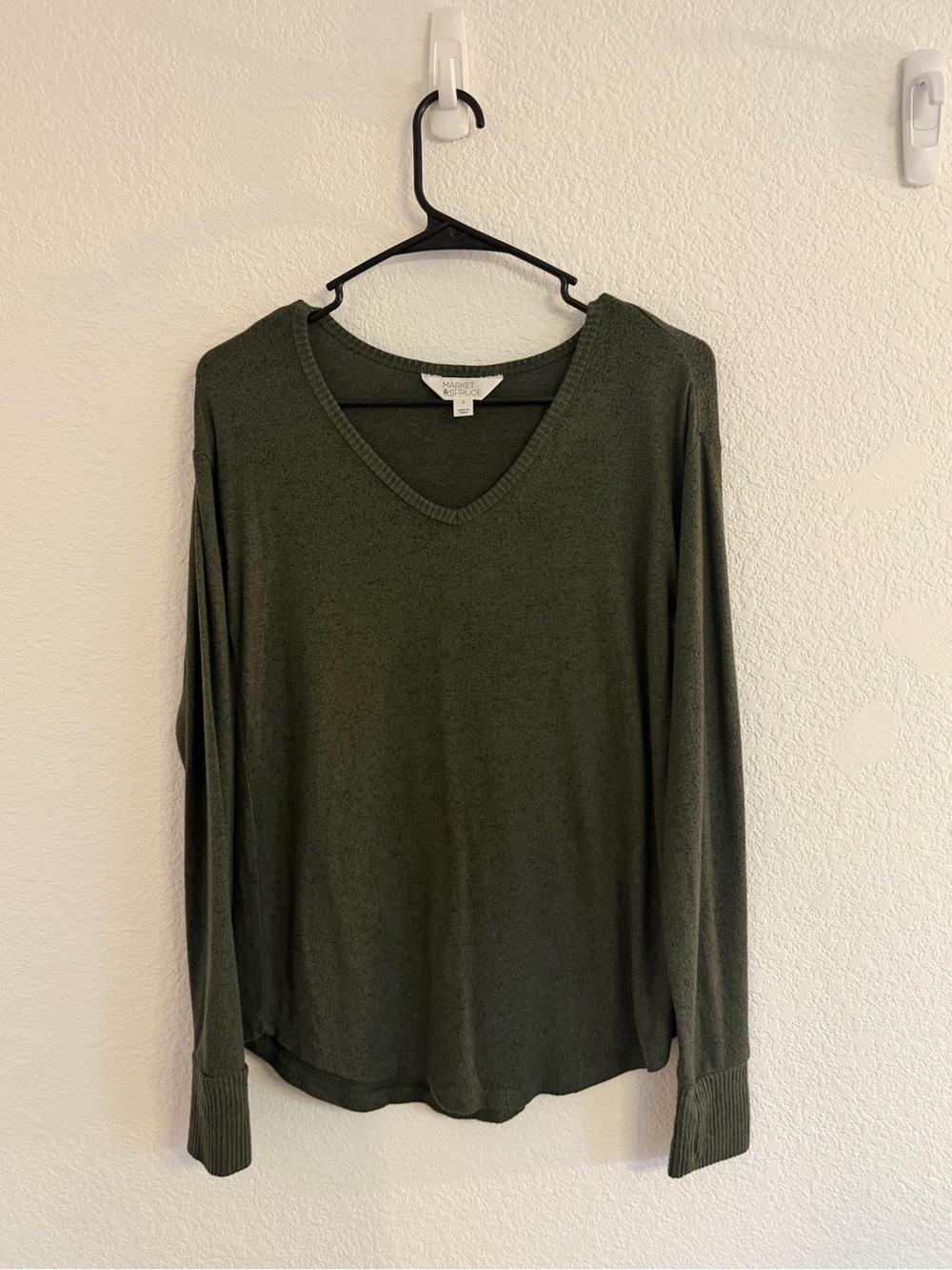 Market & Spruce Dark Olive V-Neck Long Sleeve Top